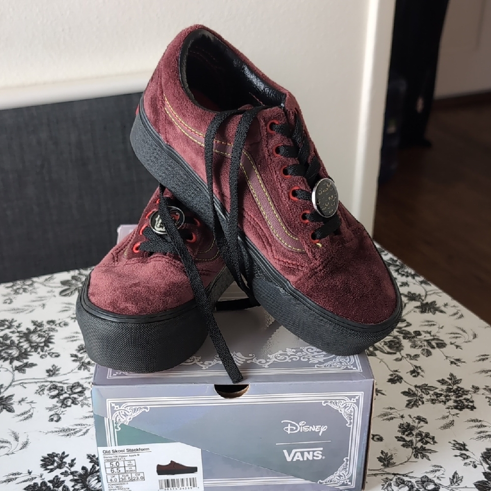 Vans x Disney Snow White Women's Sneakers